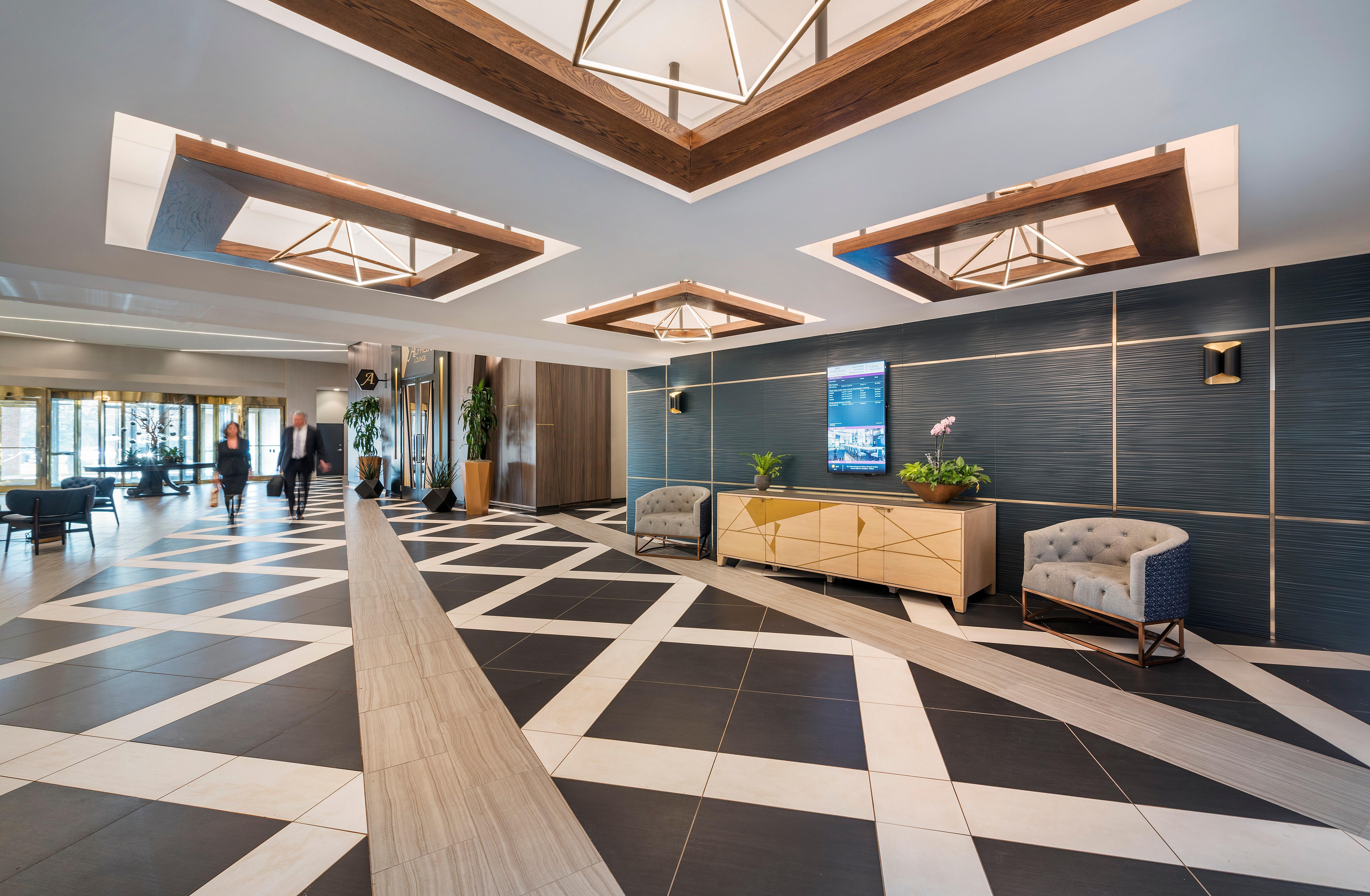 Crowne Plaza Providence-Warwick Hotel Exterior photo